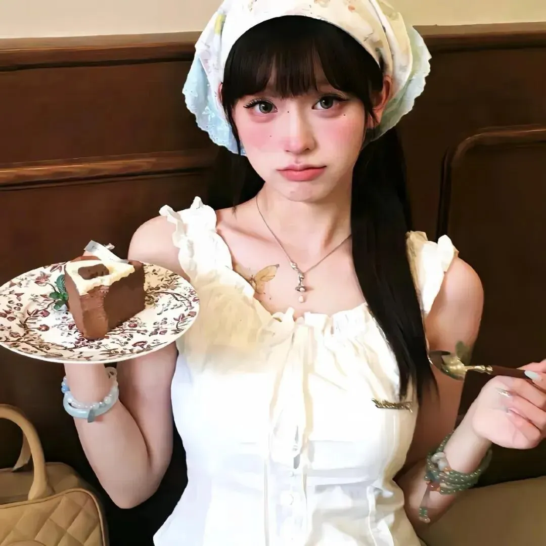 奇幻高甜《大力女子都奉顺》超清在线：萌妹子手撕黑帮，朴炯植在线护妻